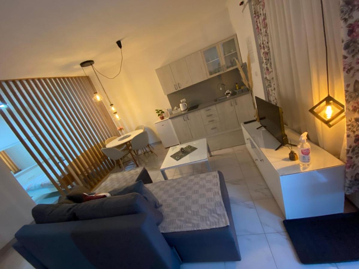 Deluxe Apartment Тузла Екстериор снимка
